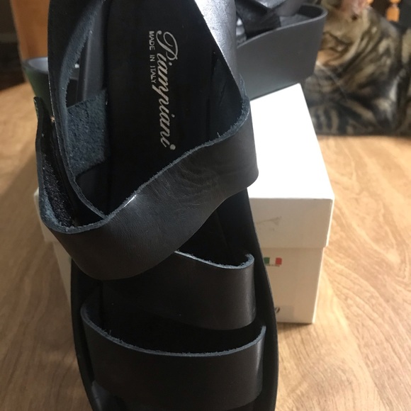 Made in Italy Piampiani Sandals - Picture 11 of 11